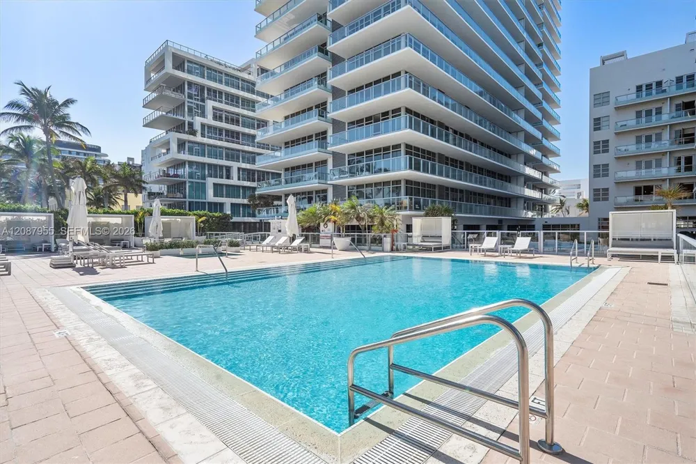 3737 Collins Ave #S-804 Miami Beach, FL 33140