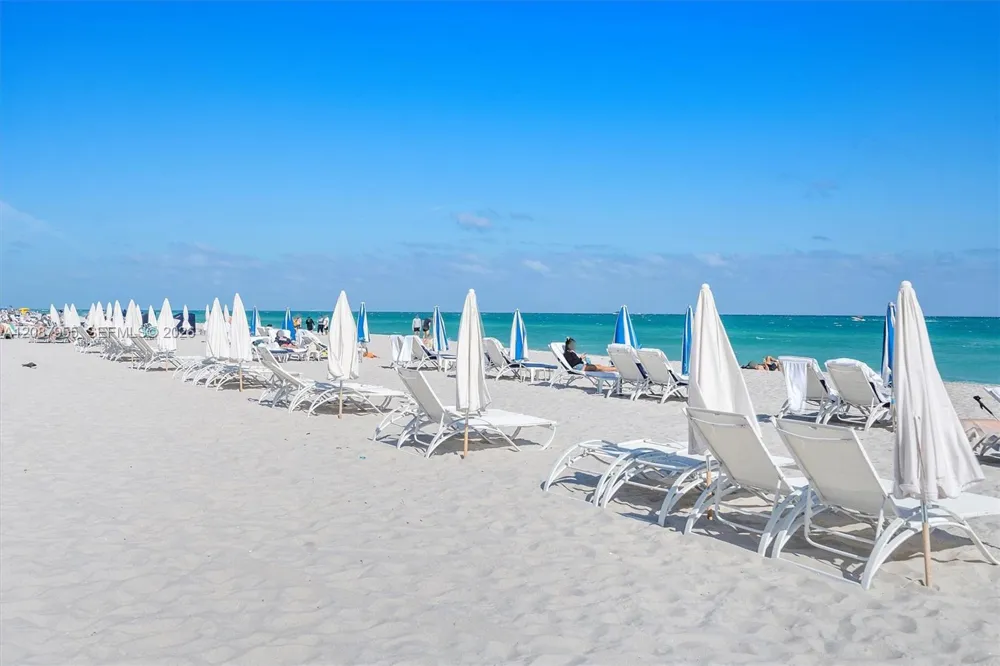 3737 Collins Ave #S-804 Miami Beach, FL 33140