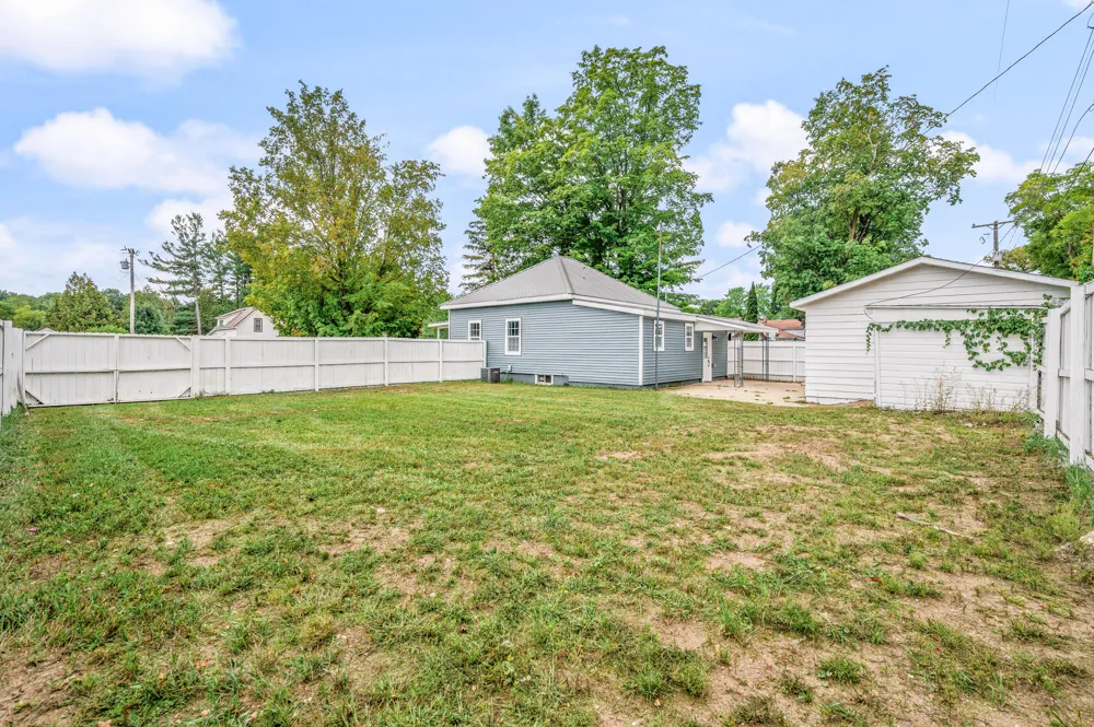 301 E Angel Avenue Barryton, MI 49305