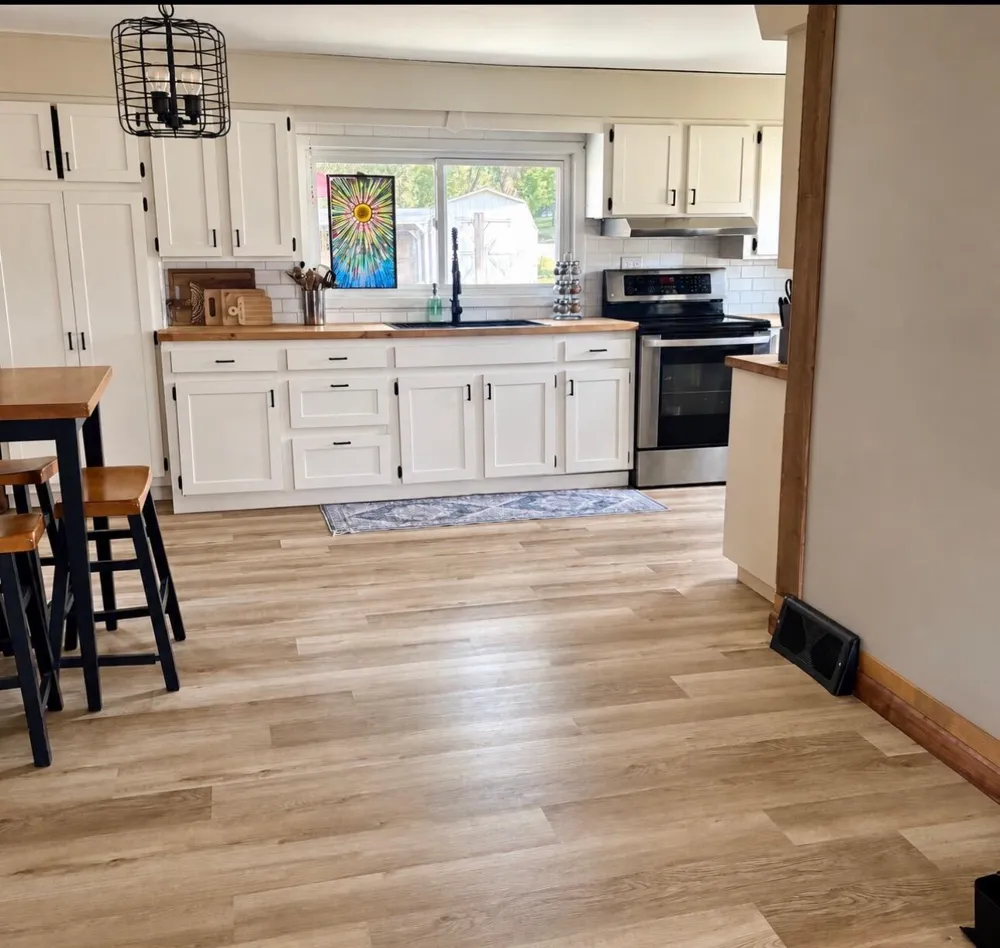 415 W 136th Street Grant, MI 49327