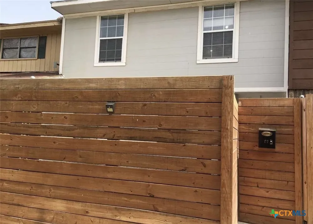 1905 Ben Wilson Street #17 Victoria, TX 77901