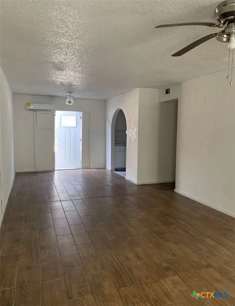1905 Ben Wilson Street #17 Victoria, TX 77901
