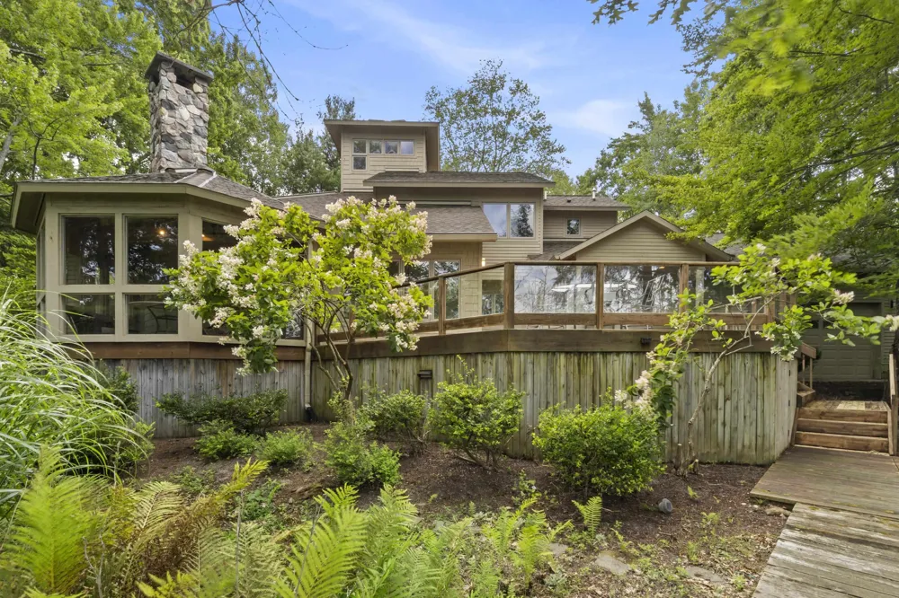 10376 Harmony Drive Green Lake Township, MI 49643