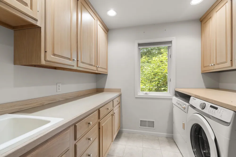 10376 Harmony Drive Green Lake Township, MI 49643