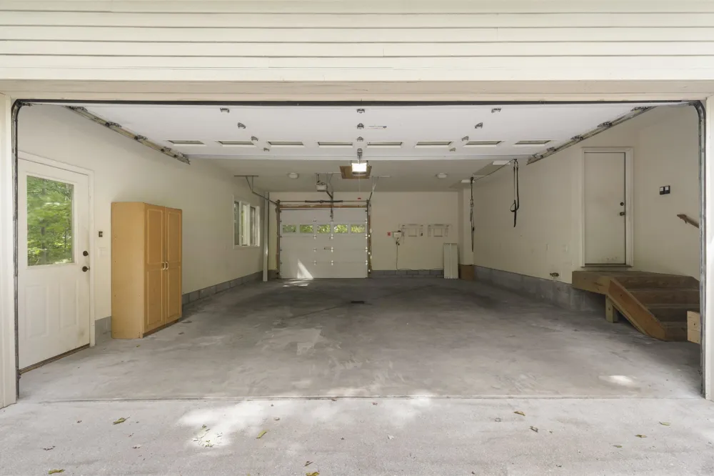 10376 Harmony Drive Green Lake Township, MI 49643