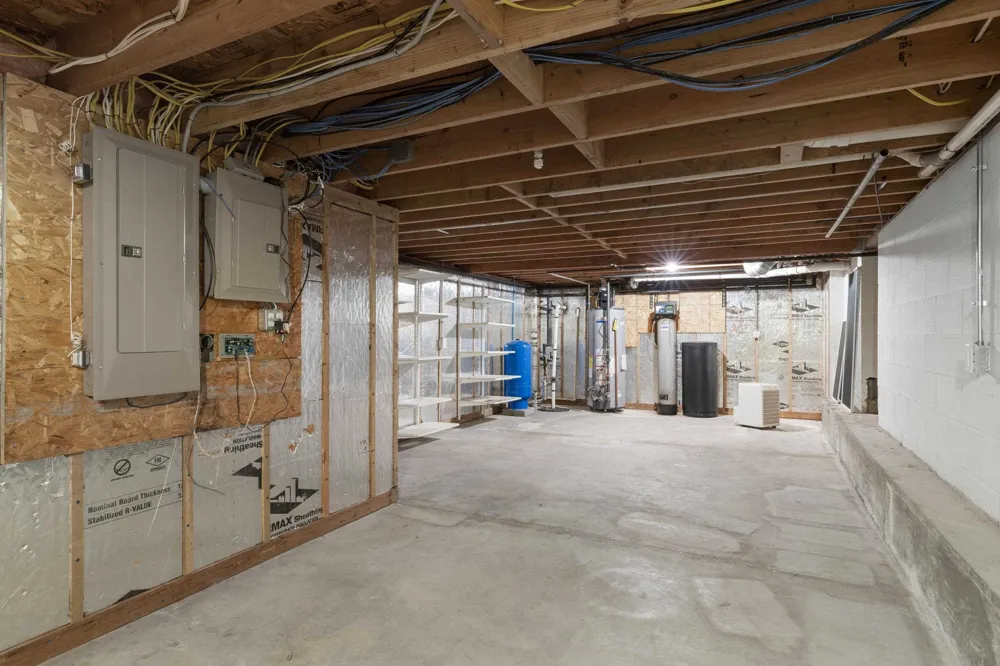 10376 Harmony Drive Green Lake Township, MI 49643