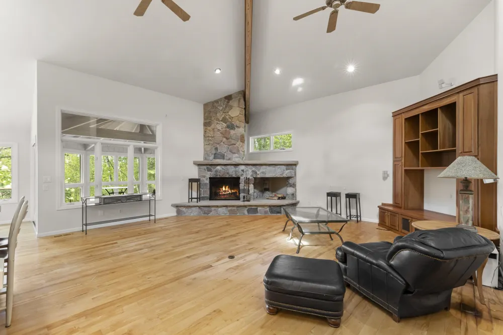 10376 Harmony Drive Green Lake Township, MI 49643