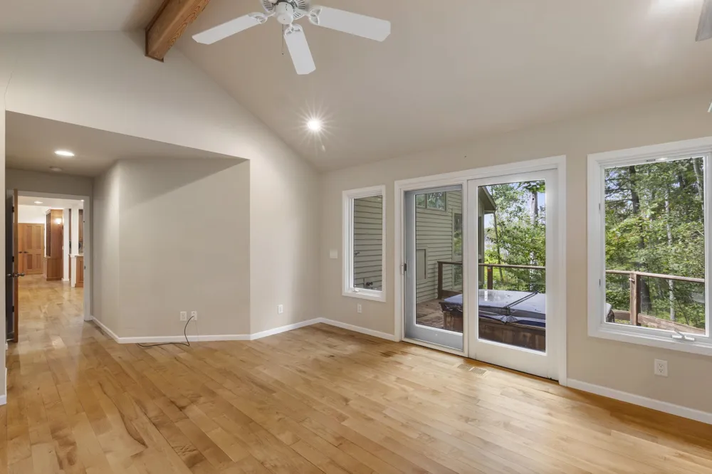 10376 Harmony Drive Green Lake Township, MI 49643