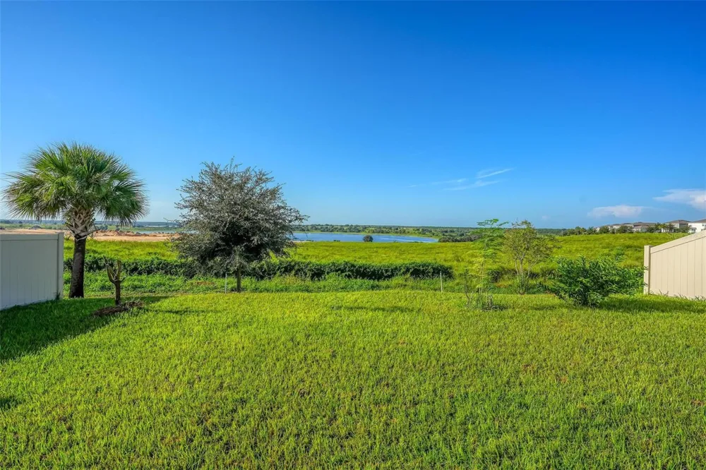 14427 CRESTAVISTA AVENUE Clermont, FL 34714