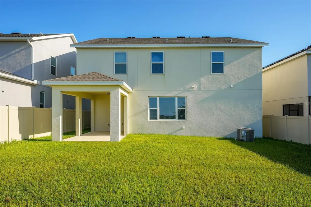 14427 CRESTAVISTA AVENUE Clermont, FL 34714