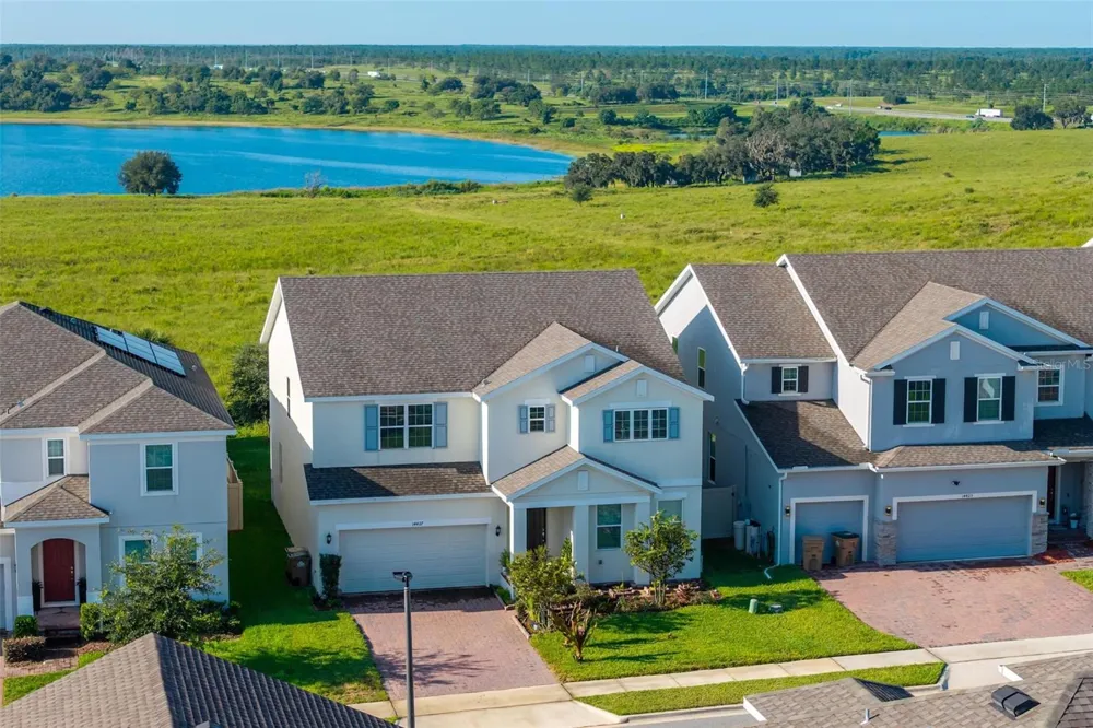 14427 CRESTAVISTA AVENUE Clermont, FL 34714