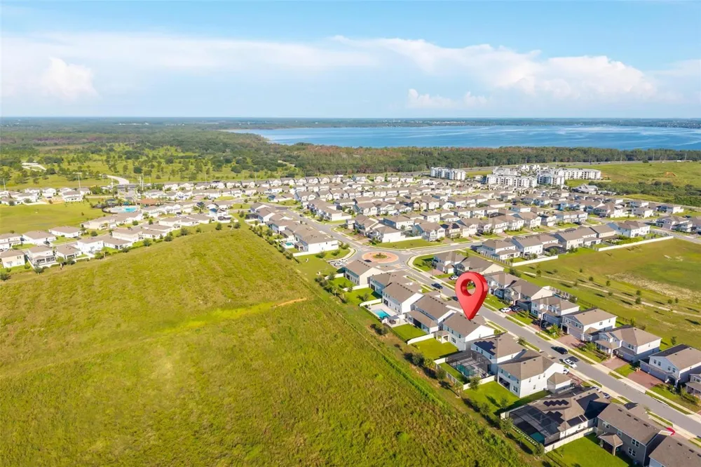 14427 CRESTAVISTA AVENUE Clermont, FL 34714