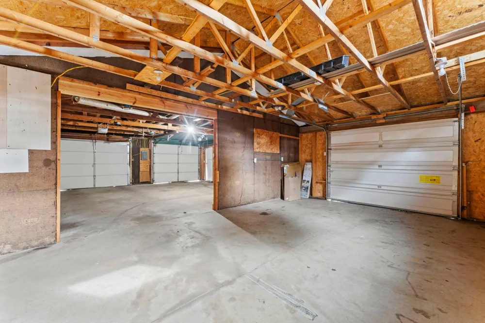 135 Davis Street S Cambridge, MN 55008