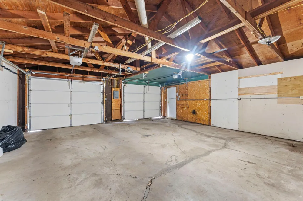135 Davis Street S Cambridge, MN 55008