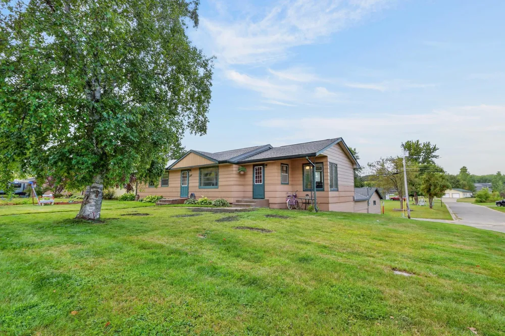 408 Mitchell Street Coleraine, MN 55722