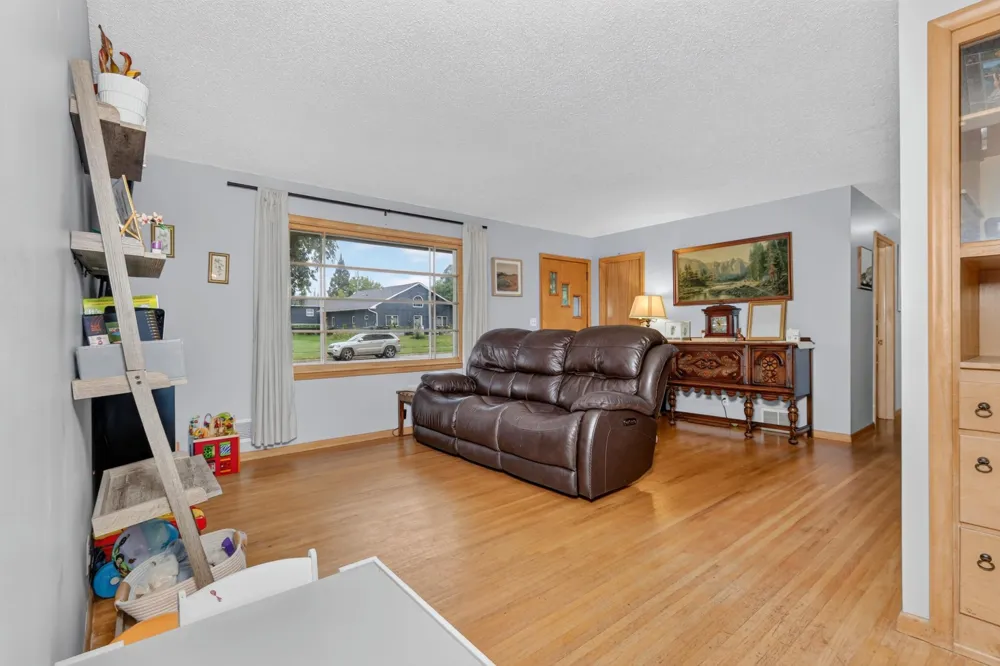 408 Mitchell Street Coleraine, MN 55722