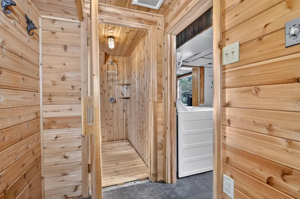 408 Mitchell Street Coleraine, MN 55722