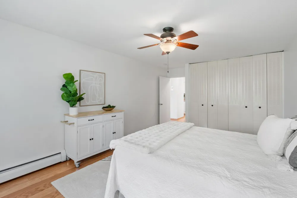 7412 W 22nd Street #309 Saint Louis Park, MN 55426