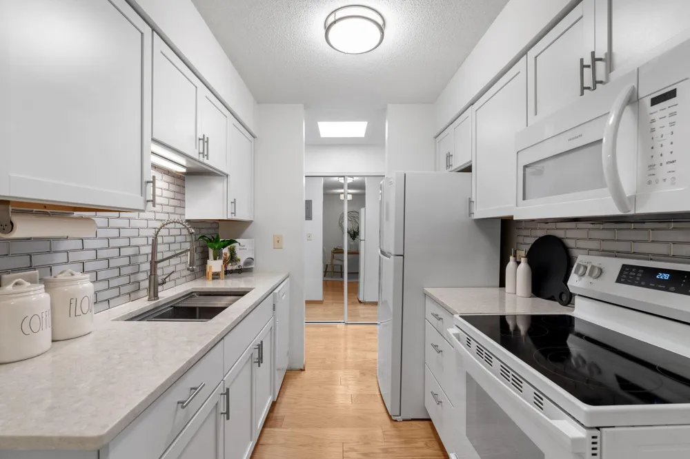 7412 W 22nd Street #309 Saint Louis Park, MN 55426