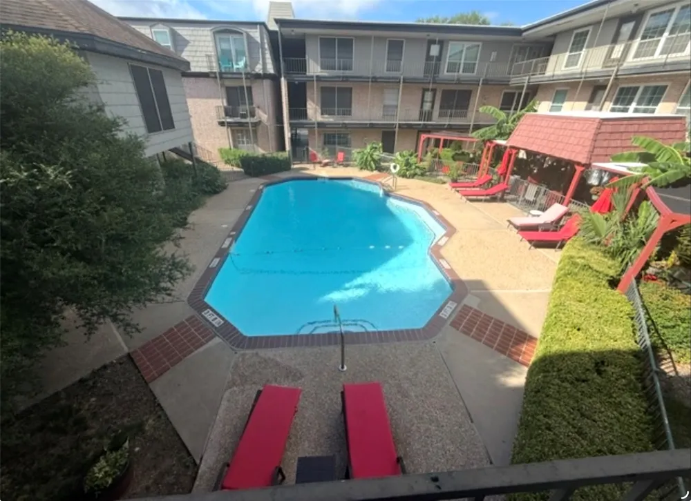 2425 Ashdale Drive #64 Austin, TX 78757
