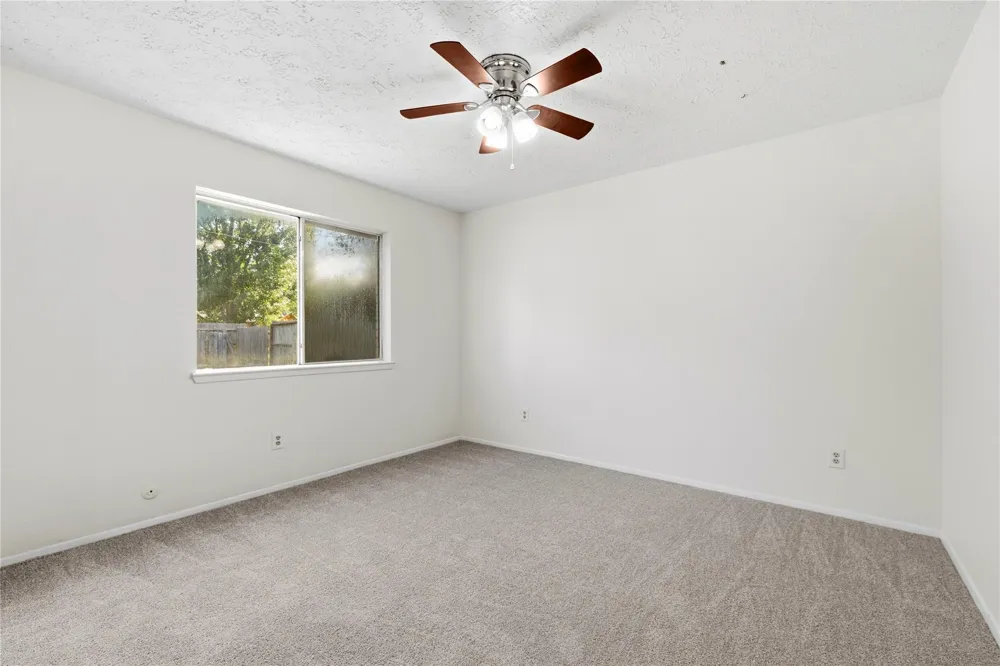 7526 Gulfbriar Place Houston, TX 77489
