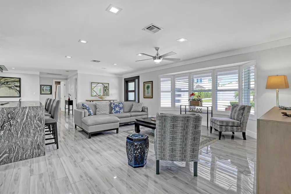 1191 BIMINI LANE Singer Island, FL 33404