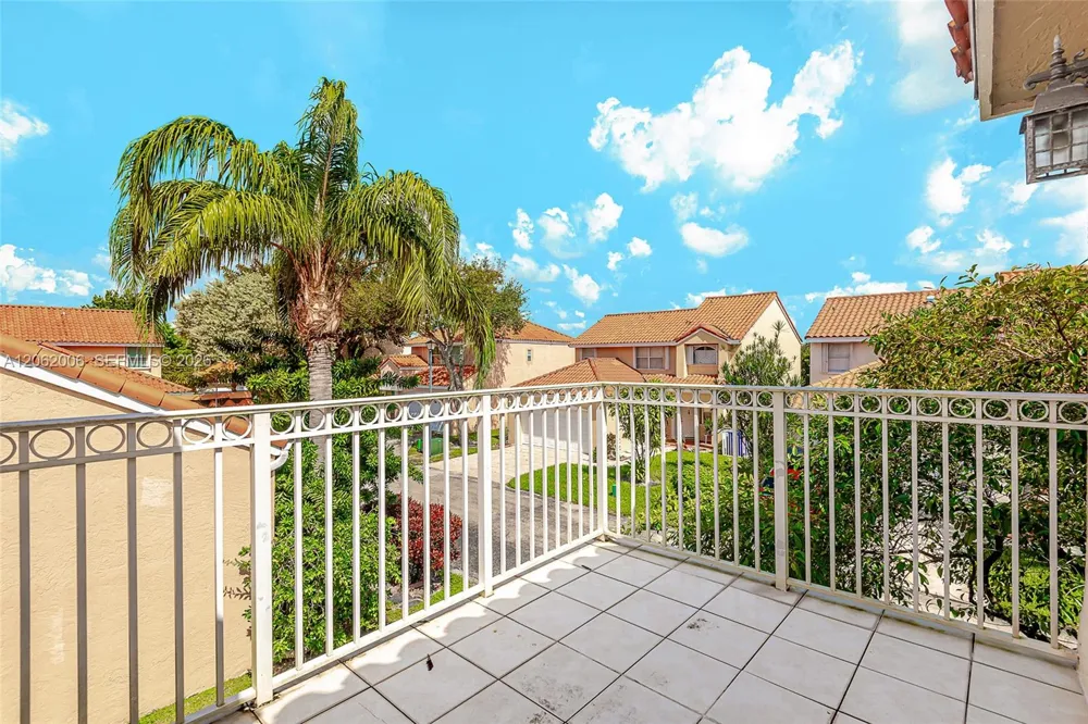 3780 Piedmont St Hollywood, FL 33021