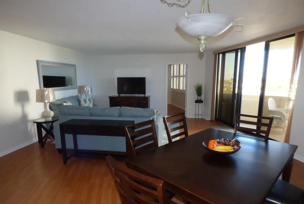 2800 Ocean Drive #B-5c Singer Island, FL 33404