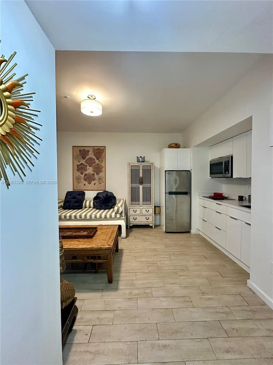 1611 Meridian Ave #103 Miami Beach, FL 33139