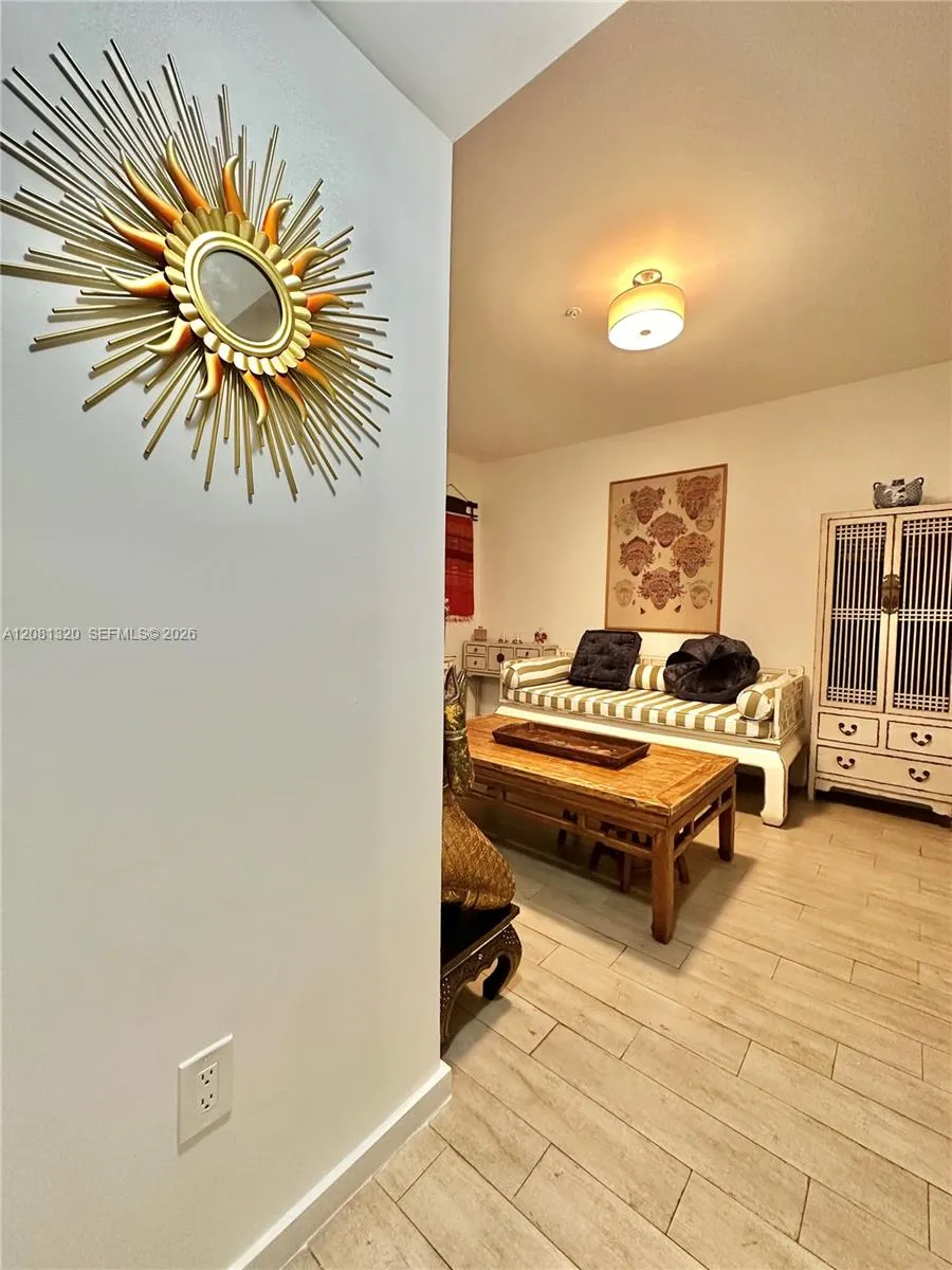 1611 Meridian Ave #103 Miami Beach, FL 33139