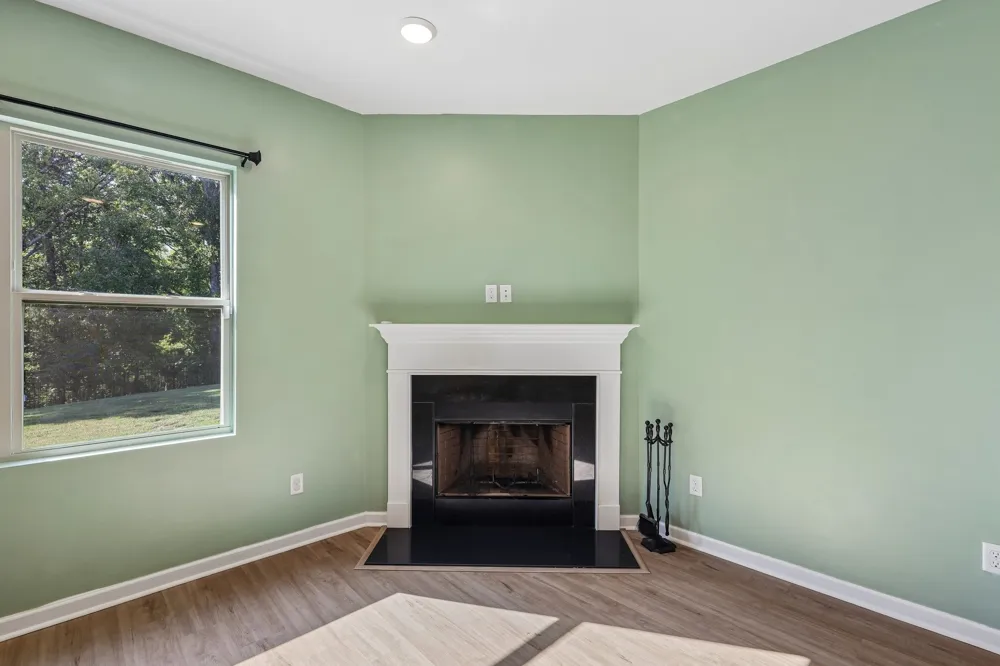 3239 Holiday Ln Columbia, TN 38401
