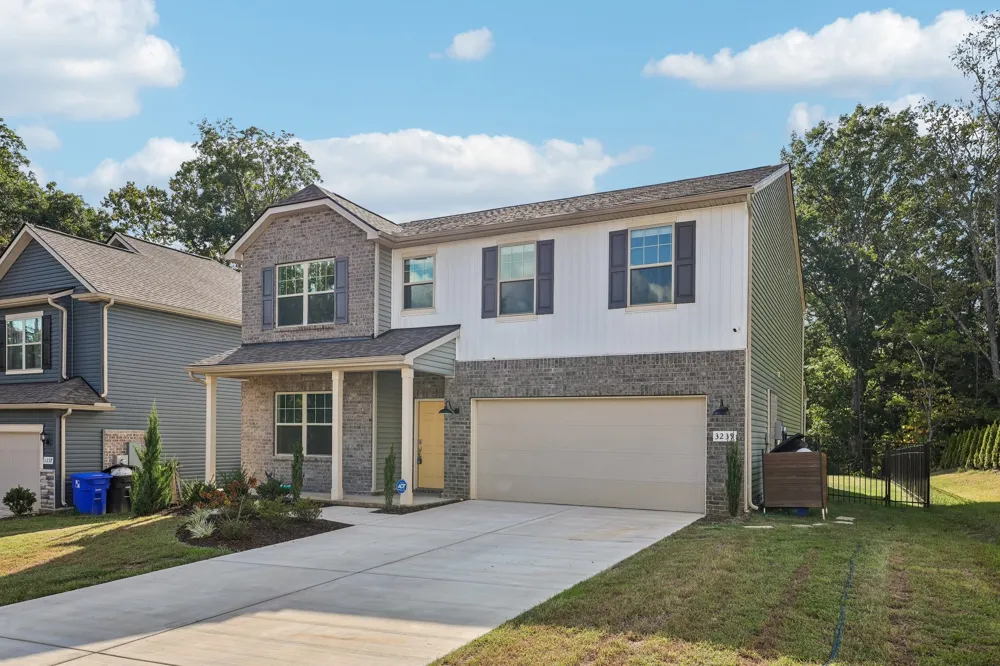 3239 Holiday Ln Columbia, TN 38401
