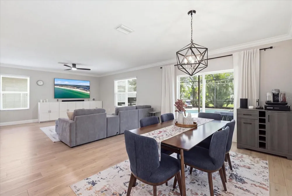 10519 WHISPERING HAMMOCK DRIVE Riverview, FL 33578