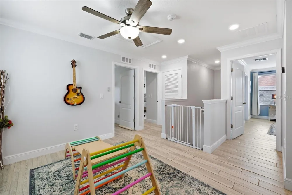 10519 WHISPERING HAMMOCK DRIVE Riverview, FL 33578