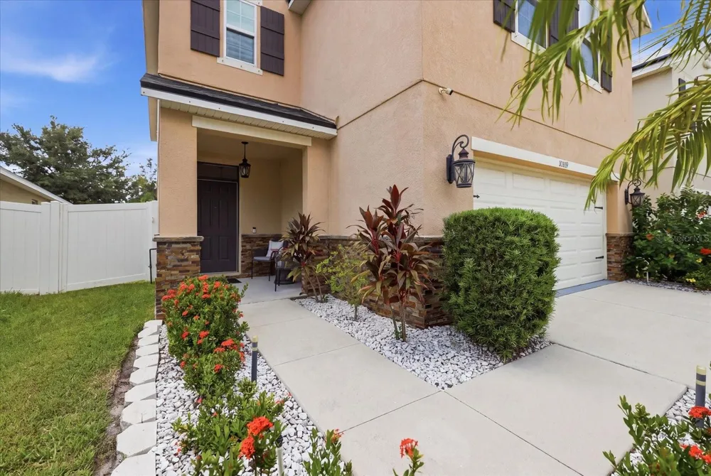 10519 WHISPERING HAMMOCK DRIVE Riverview, FL 33578