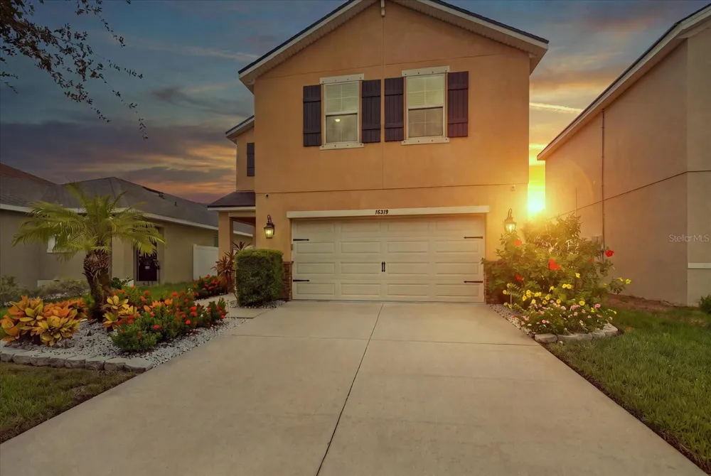 10519 WHISPERING HAMMOCK DRIVE Riverview, FL 33578