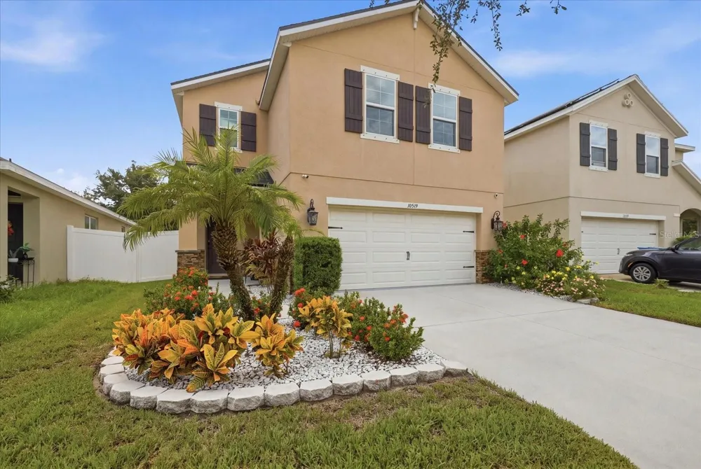 10519 WHISPERING HAMMOCK DRIVE Riverview, FL 33578