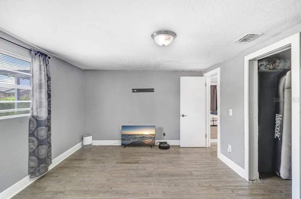 522 W 9TH STREET Lakeland, FL 33805