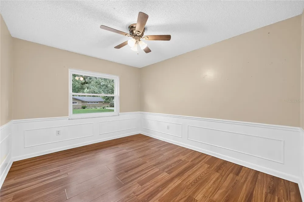 383 PALM DRIVE Oviedo, FL 32765