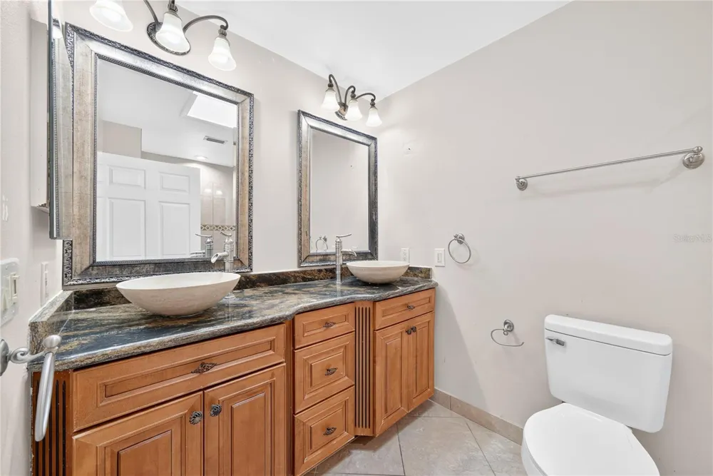 383 PALM DRIVE Oviedo, FL 32765