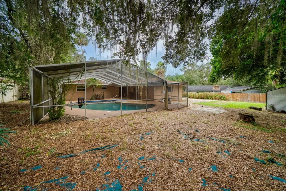 383 PALM DRIVE Oviedo, FL 32765