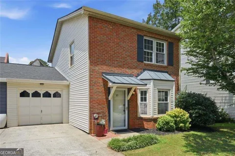 222 Forkner DR