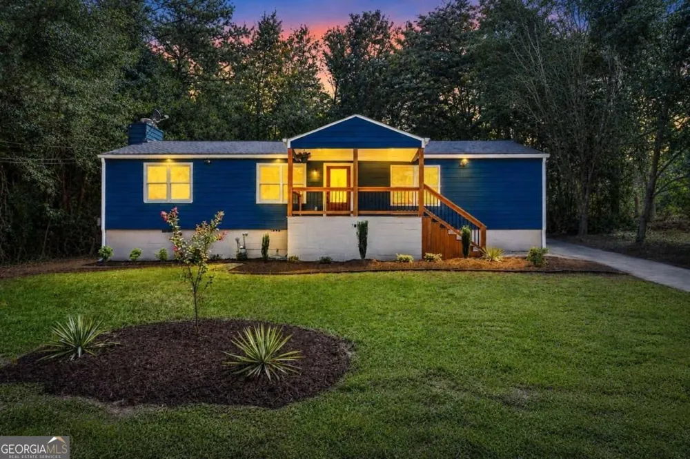 185 Linda LN SE Mableton, GA 30126
