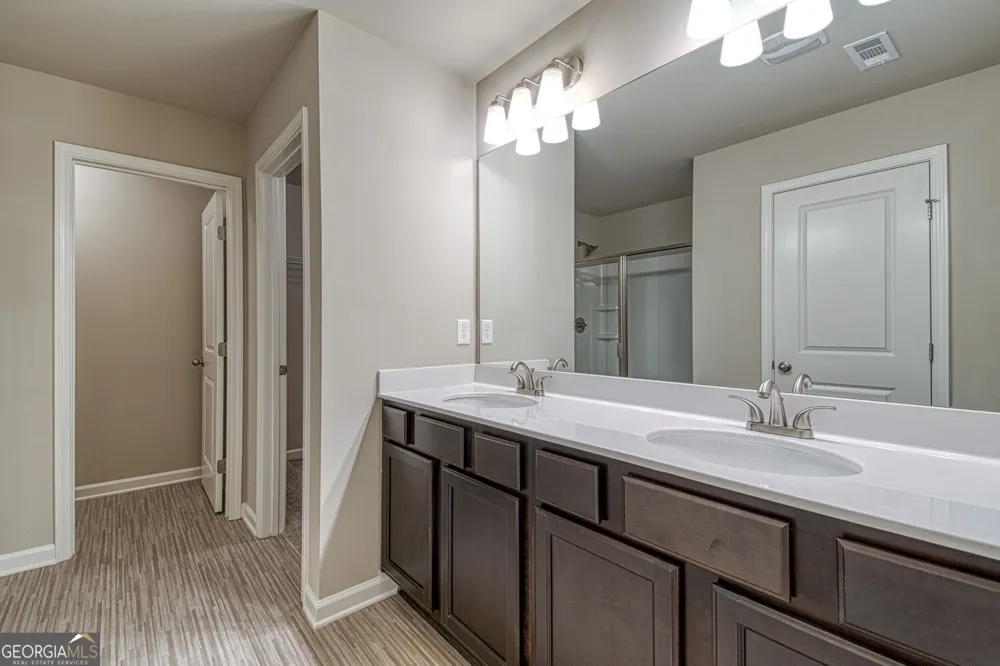 68 Avian WAY Auburn, GA 30011