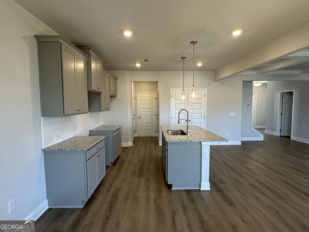 68 Avian WAY Auburn, GA 30011