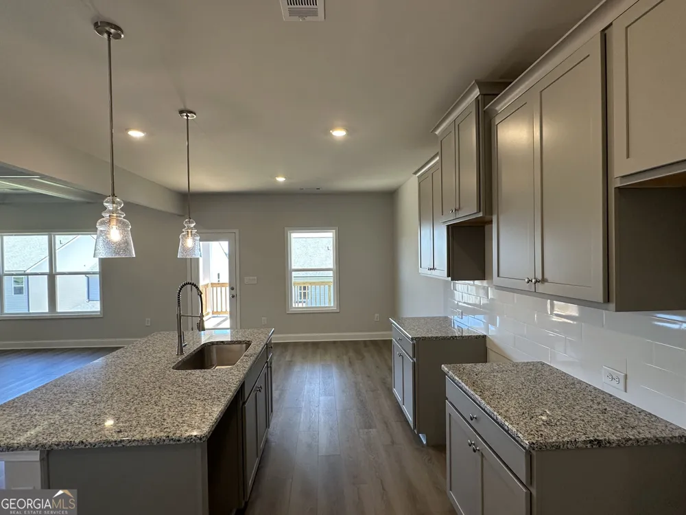 68 Avian WAY Auburn, GA 30011