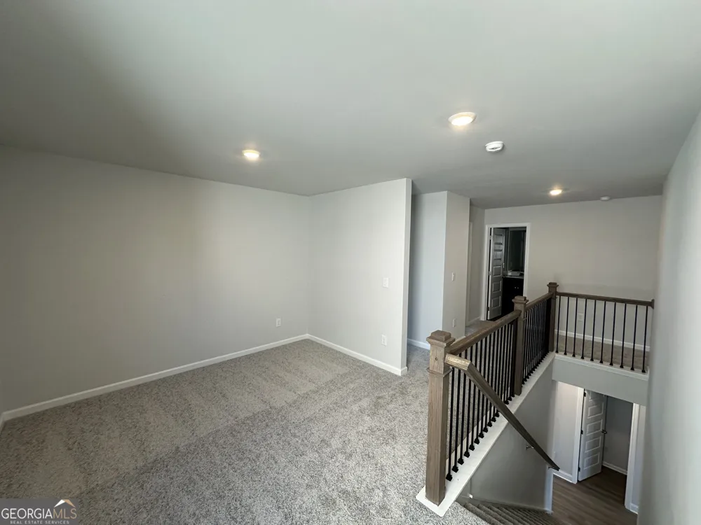 68 Avian WAY Auburn, GA 30011