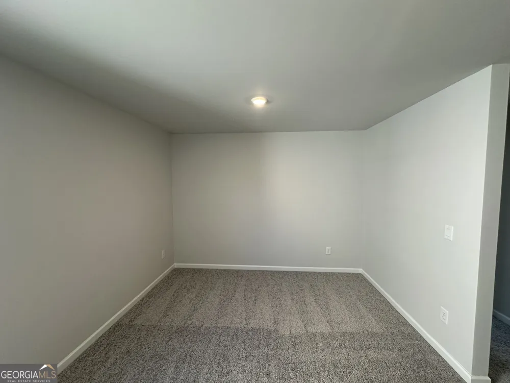 68 Avian WAY Auburn, GA 30011