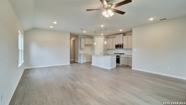 159 Laurel Hike San Antonio, TX 78253