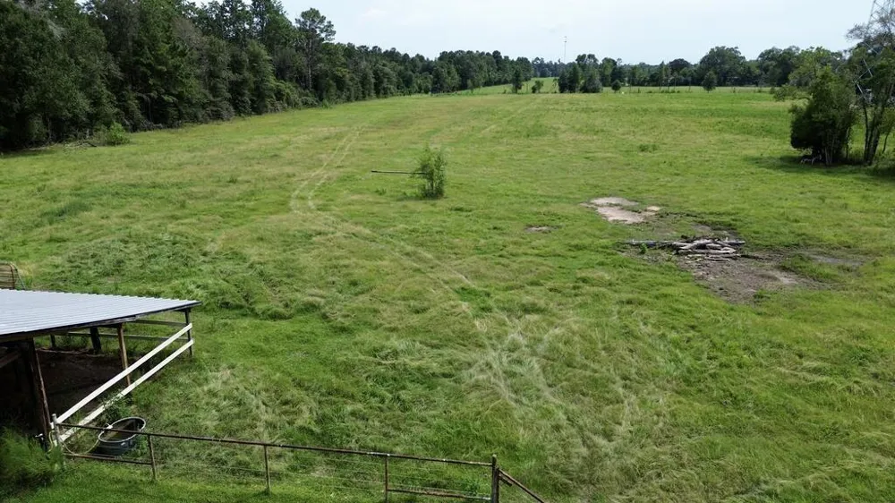 10 County Road 622 Kirbyville, TX 75956